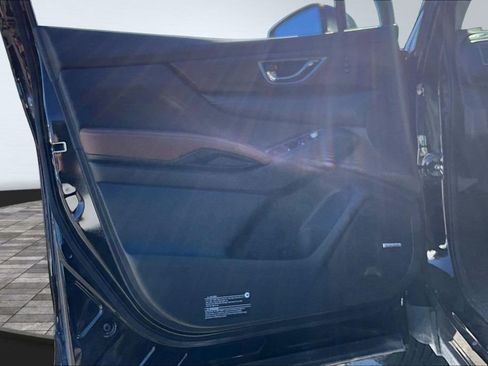 Used 2025 Subaru Ascent Touring w/ Popular Package #2 AWD/4WD image 16