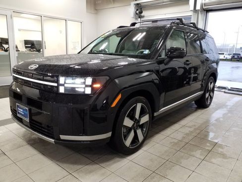 Certified 2025 Hyundai Santa Fe Limited image 2