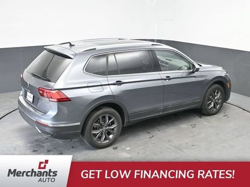 Used 2023 Volkswagen Tiguan SE AWD/4WD image 29