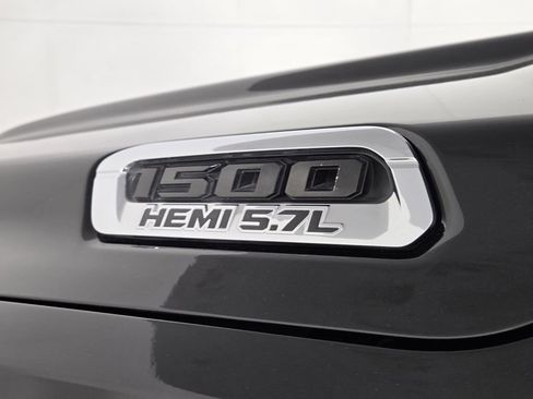 Used 2022 RAM 1500 Big Horn RWD image 11