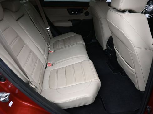 Used 2017 Honda CR-V Touring image 10