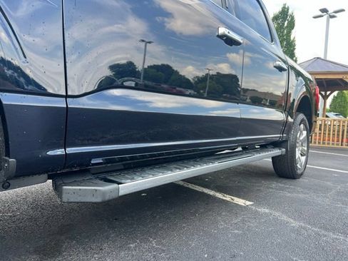 Used 2021 Ford F150 Lariat AWD/4WD image 13