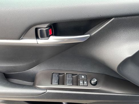 Used 2024 Toyota Camry LE image 13