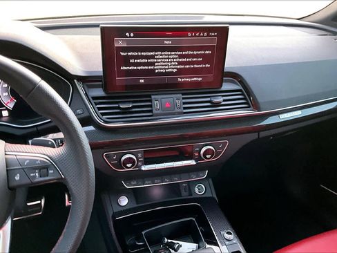 Certified 2025 Audi SQ5 Prestige w/ Prestige Package image 7