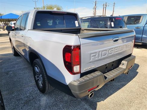 Used 2024 Honda Ridgeline RTL image 4