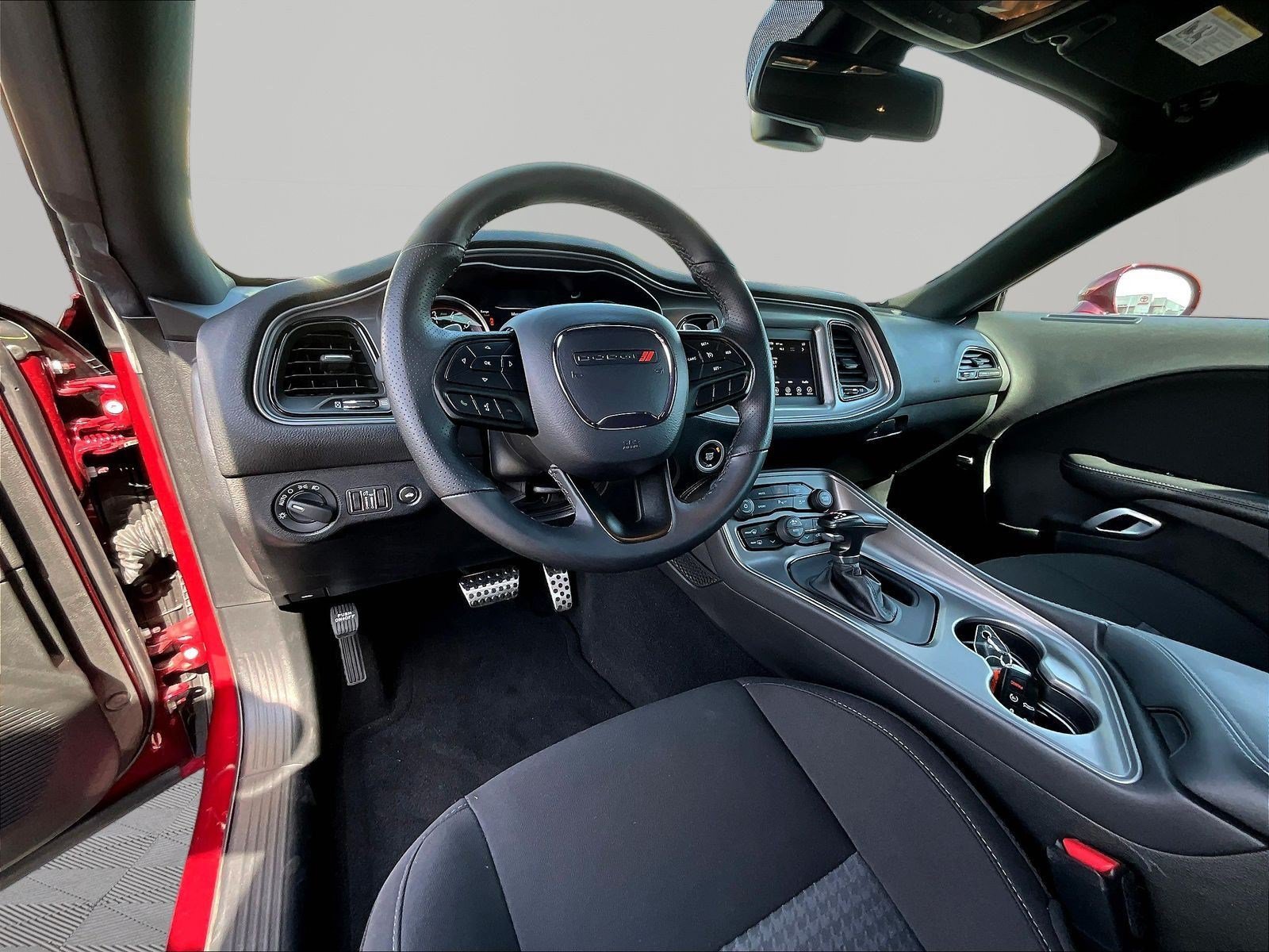 Used 2023 Dodge Challenger R/T RWD image 7
