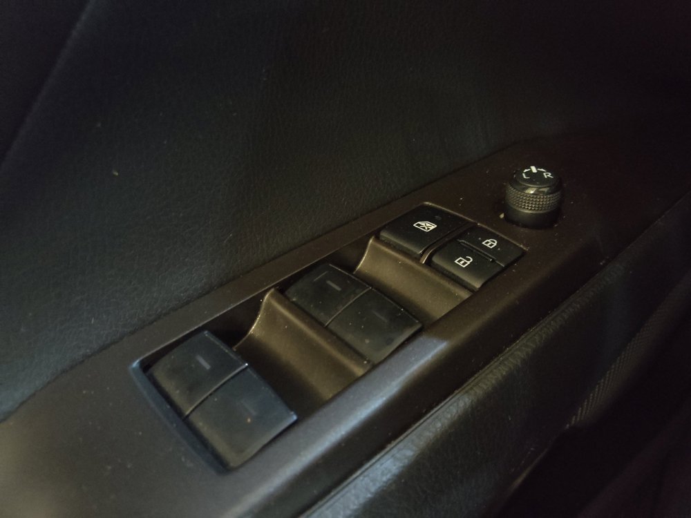 Used 2023 Toyota Camry LE FWD image 27