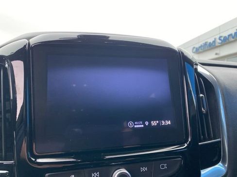 Used 2023 Chevrolet Traverse LT AWD/4WD image 25