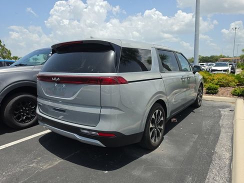 Certified 2024 Kia Carnival EX FWD image 16