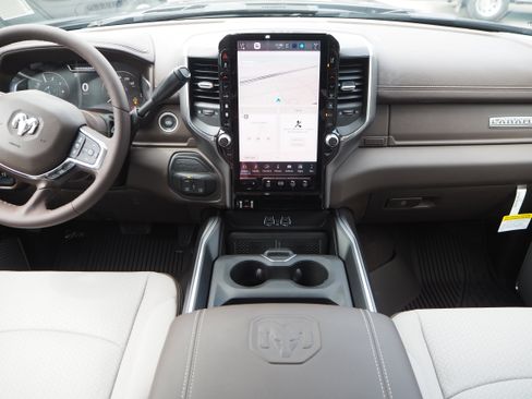 New 2025 RAM 2500 Laramie image 20