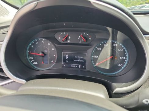 Used 2025 Chevrolet Malibu LT FWD image 26