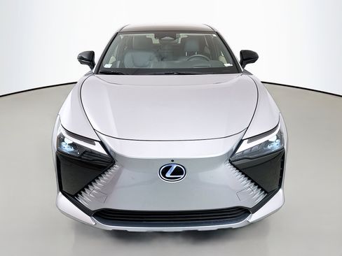 Certified 2023 Lexus RZ 450e Premium w/ Technology Package image 2