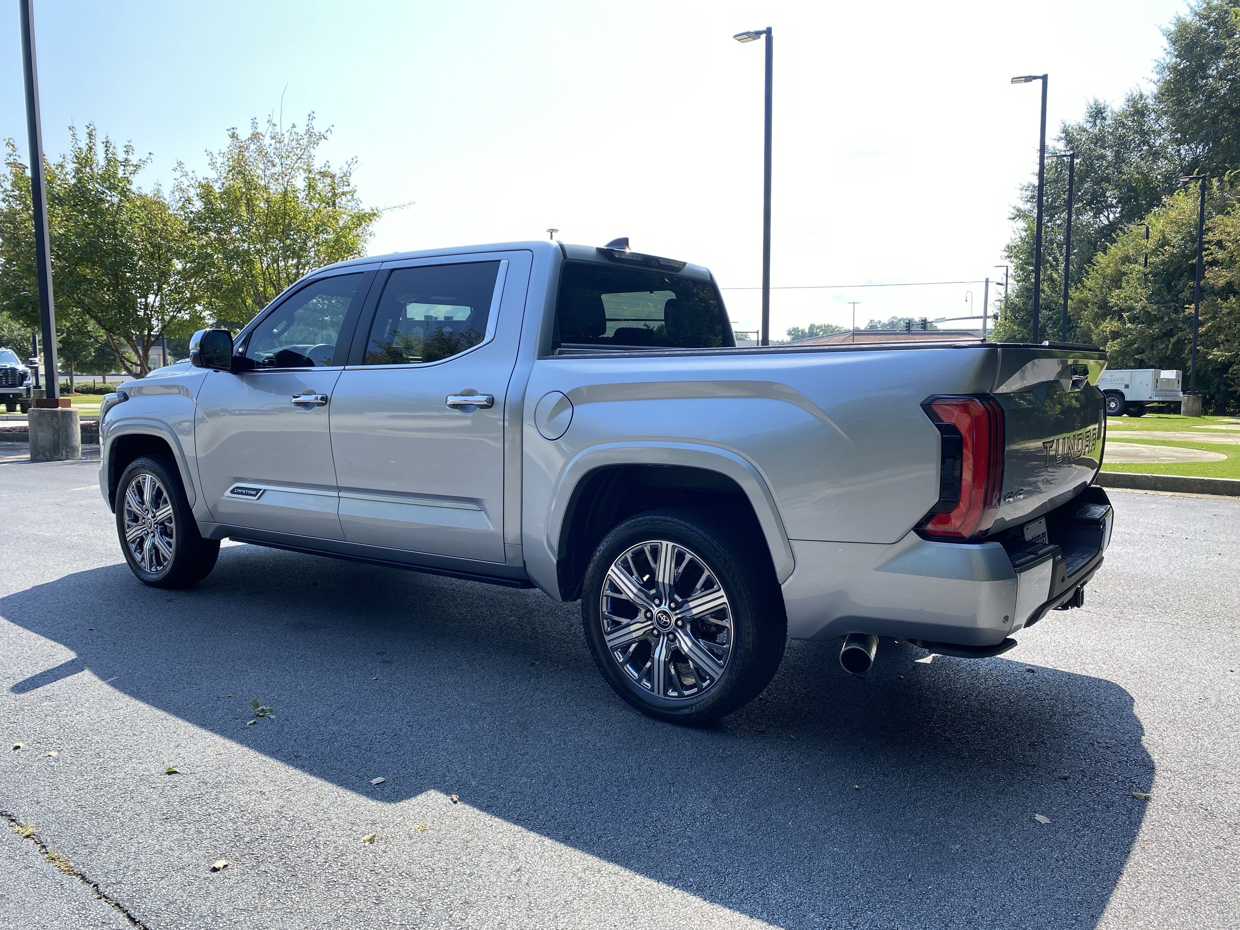 Used 2024 Toyota Tundra Capstone AWD/4WD image 7