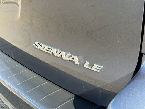 Used 2008 Toyota Sienna LE FWD image 15