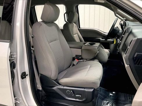 Used 2018 Ford F150 XLT w/ Equipment Group 302A Luxury AWD/4WD image 7