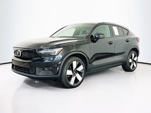 Used 2023 Volvo C40 P8 Recharge Ultimate w/ Protection Package Premier image 3