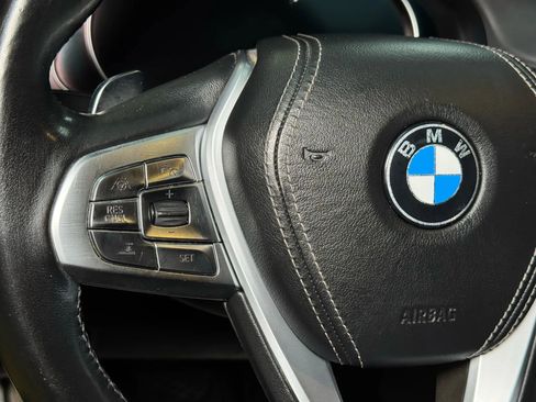 Used 2016 BMW 740i image 38