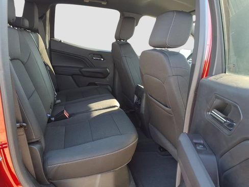 Used 2024 GMC Canyon Elevation w/ Convenience Package RWD image 12