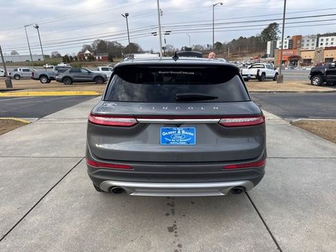 Used 2022 Lincoln Corsair FWD w/ Equipment Group 101A image 6