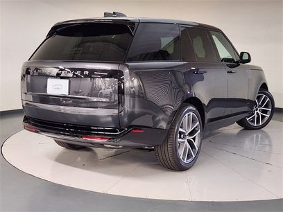 New 2026 Land Rover Range Rover SE
