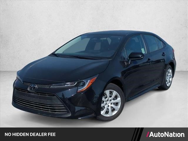 Used 2026 Toyota Corolla LE FWD image 1