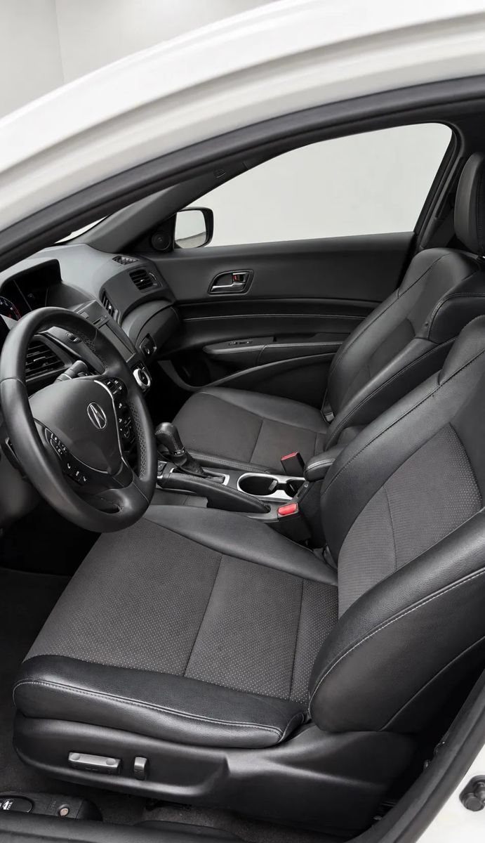 Used 2016 Acura ILX w/ Premium & A-SPEC Package FWD image 7