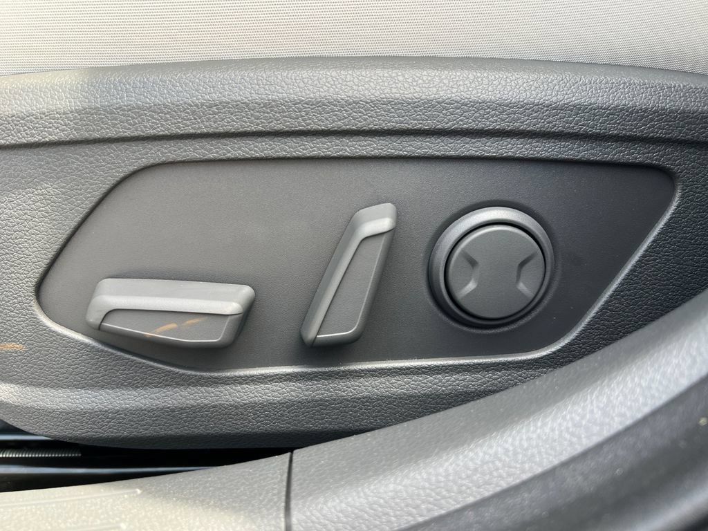 New 2026 Hyundai Sonata SEL FWD image 16