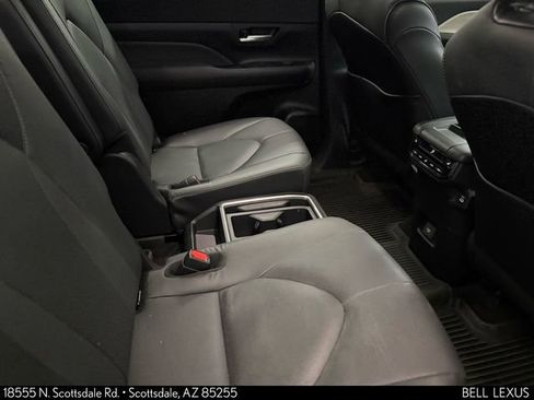 Used 2024 Toyota Grand Highlander Limited image 28
