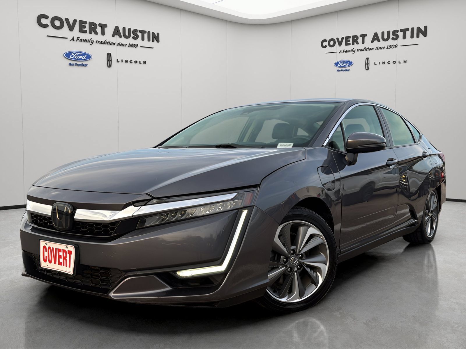 Used 2018 Honda Clarity Plug-In Hybrid image 1