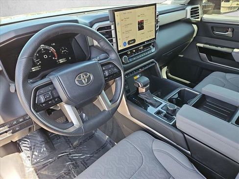 Used 2024 Toyota Tundra Limited AWD/4WD image 13