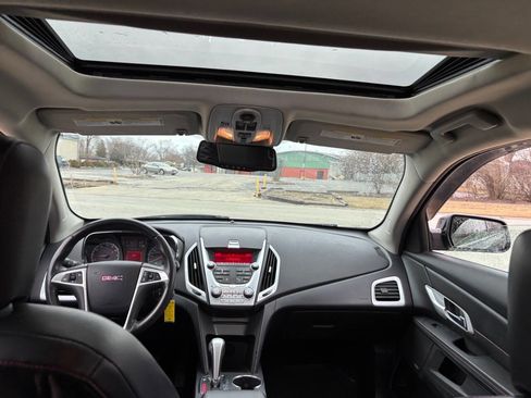 Used 2011 GMC Terrain SLT image 6