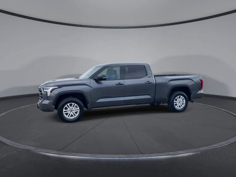 Used 2023 Toyota Tundra SR5 w/ SR5 Premium Package image 6