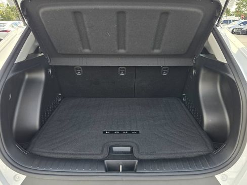 Certified 2026 Hyundai Kona SE FWD image 14