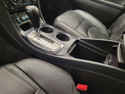 Used 2016 Buick Enclave Leather FWD image 26