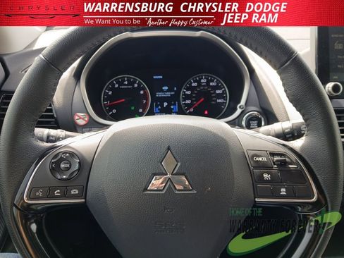 Used 2025 Mitsubishi Eclipse Cross SE image 23