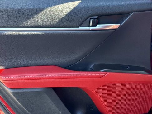 Used 2021 Toyota Camry XSE image 12