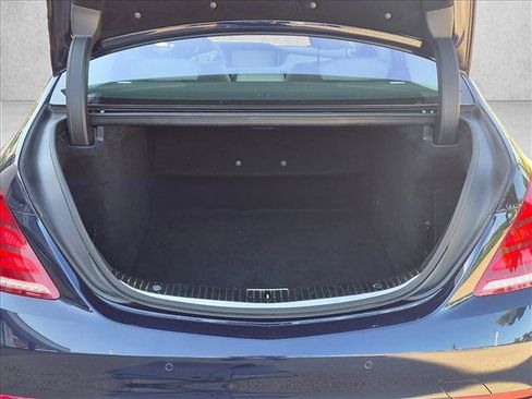 Used 2016 Mercedes-Benz S 550 Sedan image 6