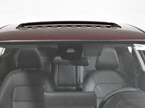 Used 2025 Nissan Altima 2.5 SL image 39