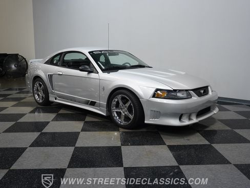 Used 2001 Ford Mustang GT RWD image 17