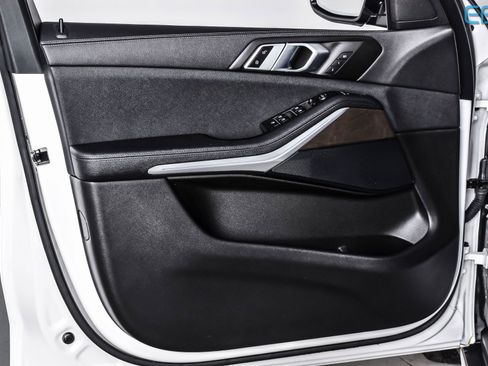 Used 2021 BMW X5 xDrive40i image 15