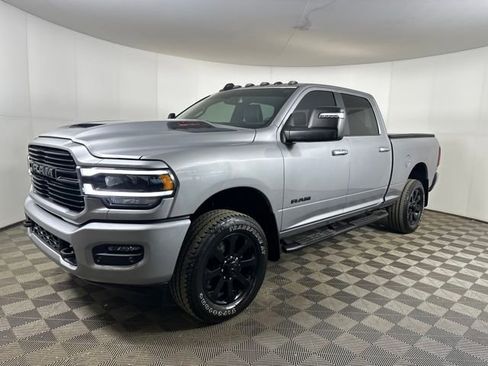 Used 2024 RAM 2500 Laramie w/ Night Edition image 7