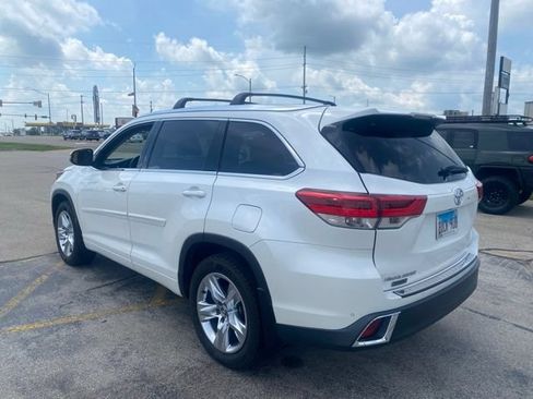 Used 2018 Toyota Highlander Limited w/ Protection Package #3 AWD/4WD image 5