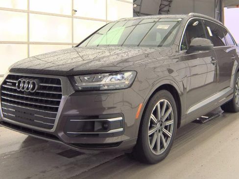 Used 2018 Audi Q7 3.0T Prestige AWD/4WD image 1