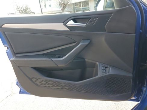 Certified 2024 Volkswagen Jetta Sport image 28