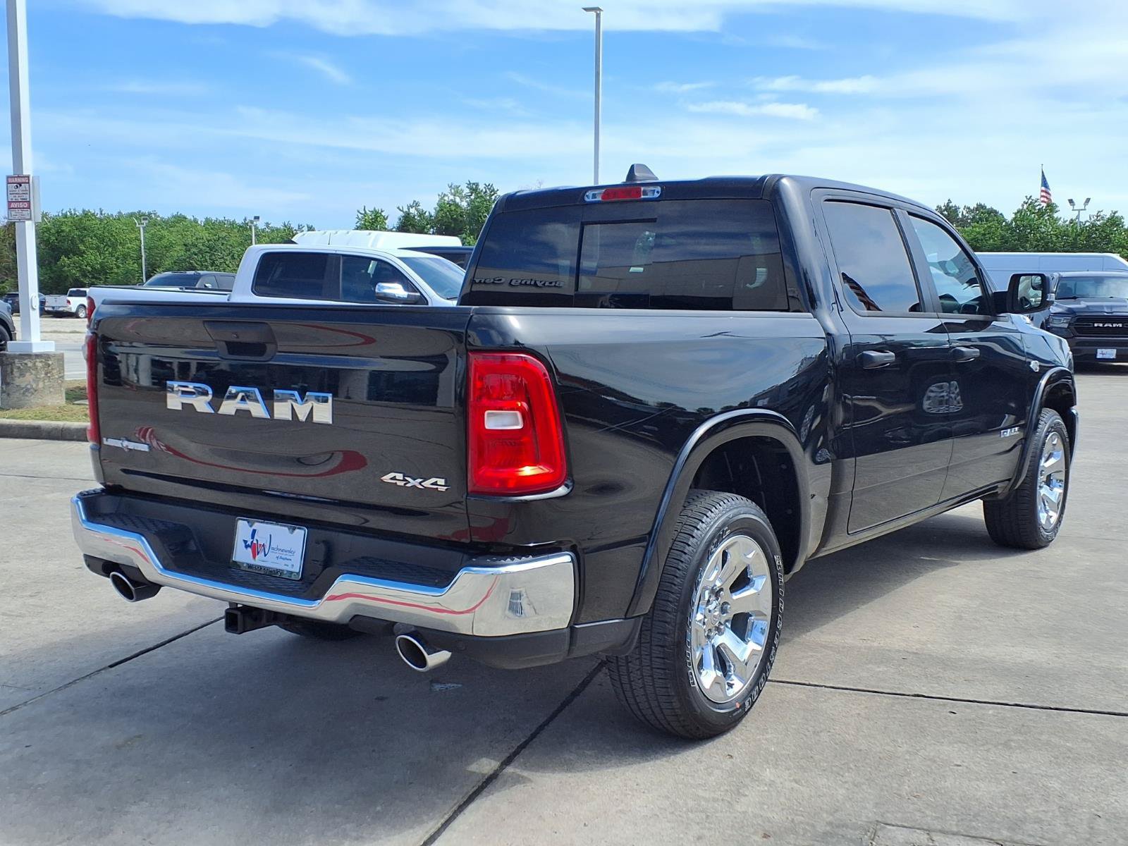 Used 2026 RAM 1500 Lone Star AWD/4WD image 5