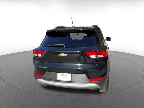 Used 2025 Chevrolet TrailBlazer LT image 14