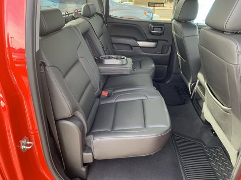 Used 2018 Chevrolet Silverado 1500 LT w/ All Star Edition image 37