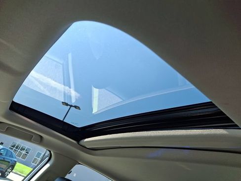 Used 2019 Honda Insight Touring image 15