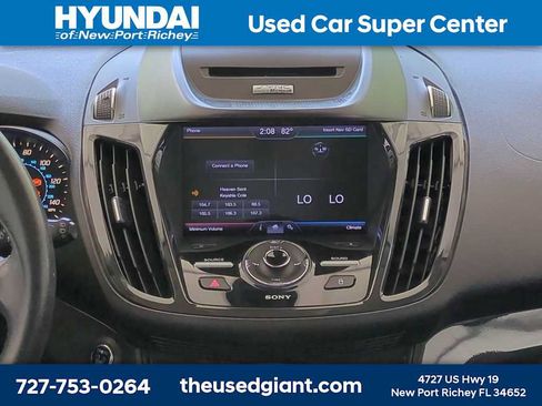 Used 2013 Ford Escape Titanium w/ Parking Technology Pkg FWD image 19
