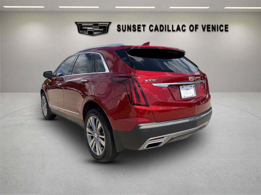 Certified 2024 Cadillac XT5 Premium Luxury FWD image 5
